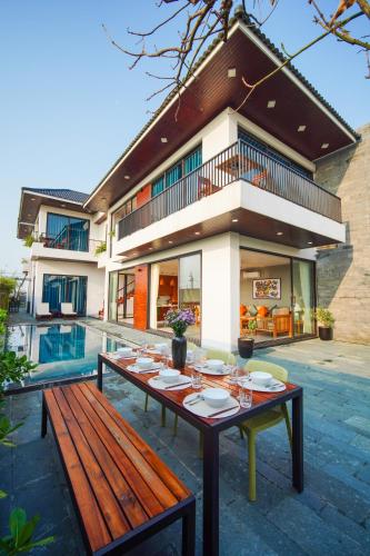 Entire Hoi An Villas By Ovui, Хойан (фото 6)