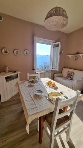 廚房, 考爾特農莊旅館 (Agriturismo La Corte) in 聖洛克
