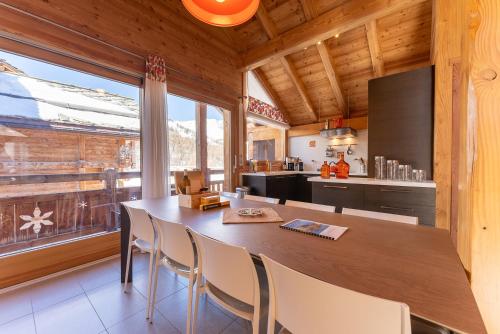 Chalet Mountainside avec sauna et jacuzzi à 200m des pistes