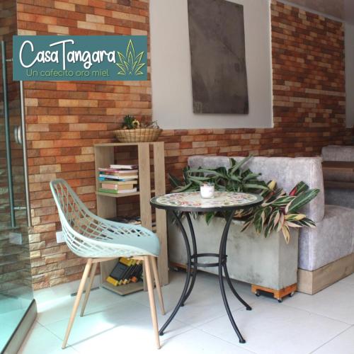 Casa Tangara Café y Hospedaje