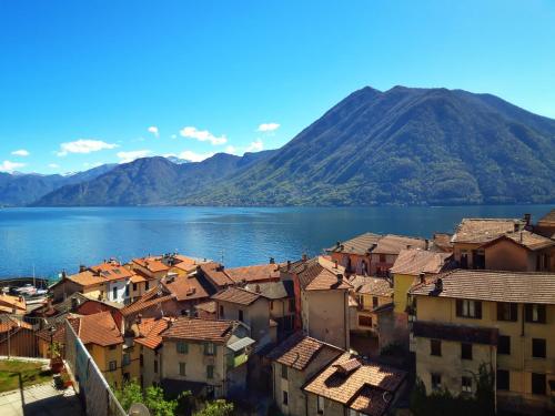 Lake View Gateway - by MyHomeInComo - Apartment - Argegno