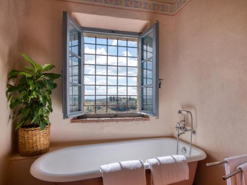 บริการและสิ่งอำนวยความสะดวก, La Pieve Marsina in กาโยเล อิน กีอันติ