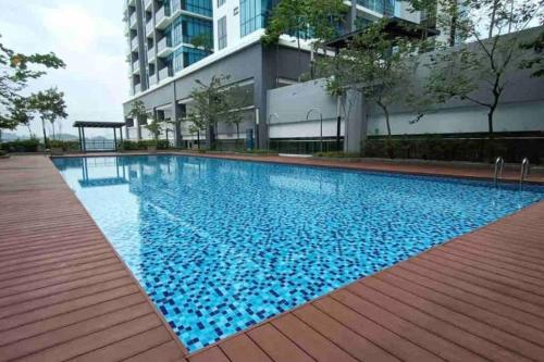 Entire Unit PJ PacificTower Pool Parking Opp JayaOne near Civil Service KGPA Golf Club