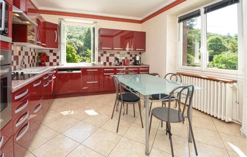 Kitchen, Lovely Home In Les Salles Du Gardon in Les Salles-Du-Gardon