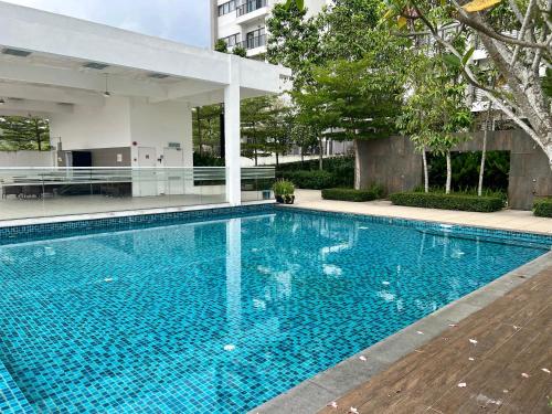 Swimming pool, Cozy Studio Sk 1 Residence for 4 pax UPM Mines Serdang near Universiti Putra Malaysia