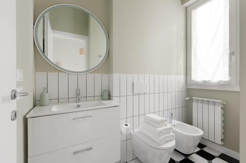  Comfy Studio x2 - 1,1 Km far from IULM University! in Mailand