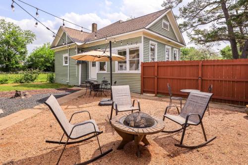 Cozy Bellville Home with Gas Grill and Private Yard!