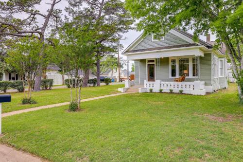 Cozy Bellville Home with Gas Grill and Private Yard!