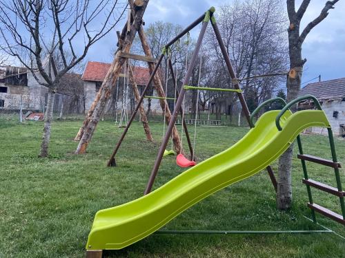 LiamMarco in Plaski
