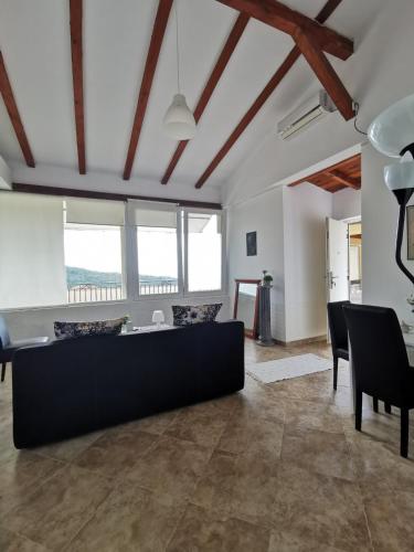 Villa image 10