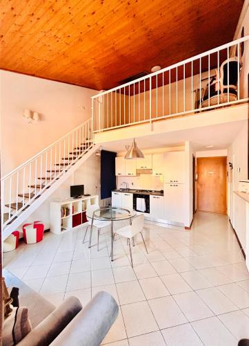 Falcone 22 - image 8