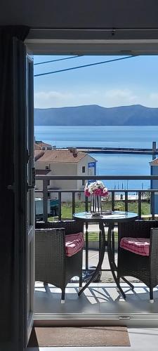 設施, Beautyful sea view 6 luxury studio Danijela in 塞尼