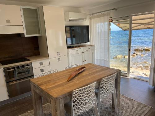 lou cabanou Room Type - Apartment with Sea View