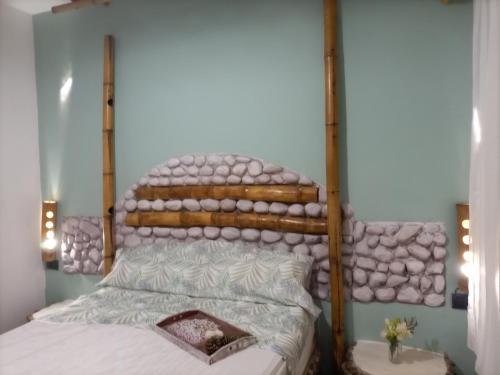 1 double bed, 2 bunk beds