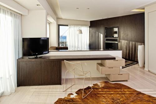 Aqua Blu Boutique Hotel & Spa Adults Only- Small Luxury Hotels of the World - image 7