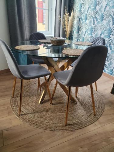 A l ombre des remparts 3