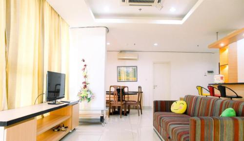 Cozy 2 bed apartment at Graha Cempaka Mas Jakarta Pusat/Central