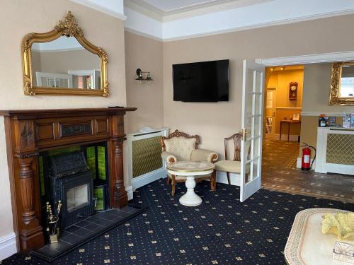 Chester House Guest House - image 10