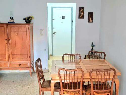 Departamento amplio bien Cerquita del mar zona El Torreon