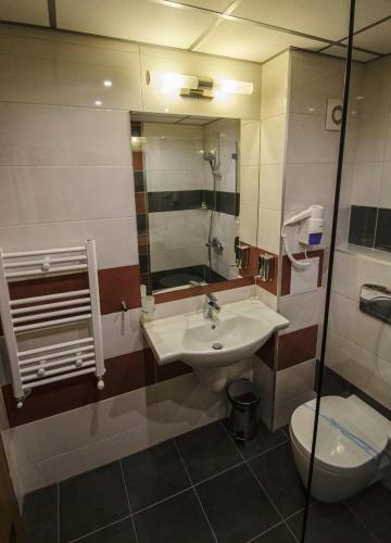 Jasmin Hotel, Sofia (photo 3)