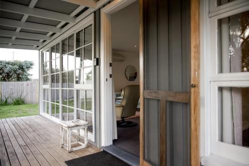 Lawrence creek cottage Bruny Island in North Bruny