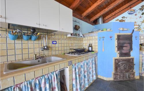 酒店活動, Beautiful Home In Pozzallo Rg in 波扎洛