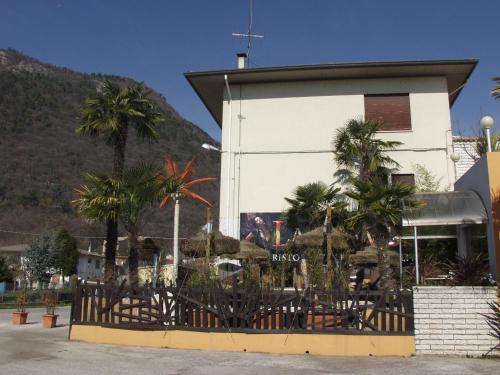 Hotel Cubamia – Romano d'Ezzelino, AL
