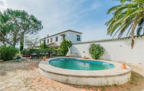 Gorgeous Home In Aldeaquemada With Swimming Pool