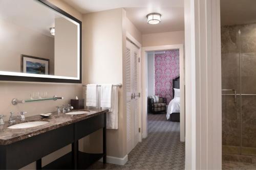 The Royal Hawaiian A Luxury Collection Resort Waikiki - image 6