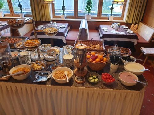 อาหารและเครื่องดื่ม, Hotel Hochland in ไวดัค