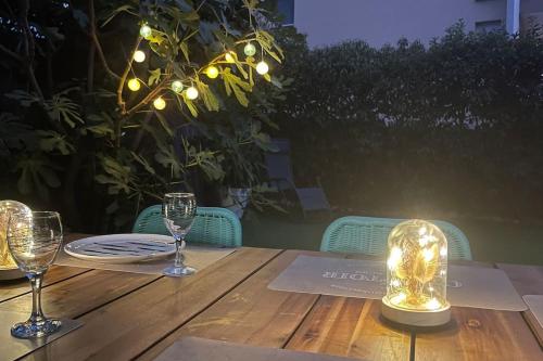 Oasis design grand T3 au calme a Frejus avec jardin prive in Cais
