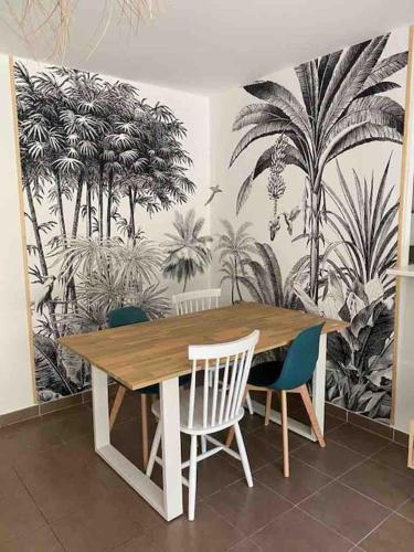 Facilities, Oasis design grand T3 au calme a Frejus avec jardin prive in Cais