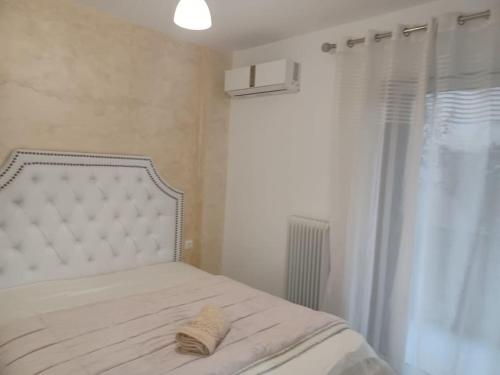 Cozy Renovated Apartment, Athens