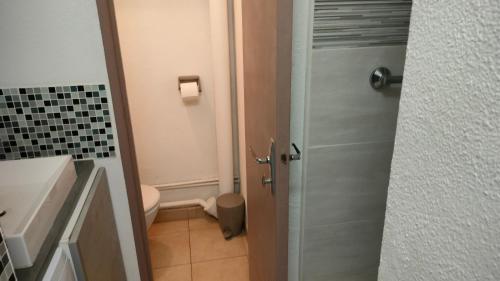 Bathroom, Capnaturiste8 in Cap D'Age