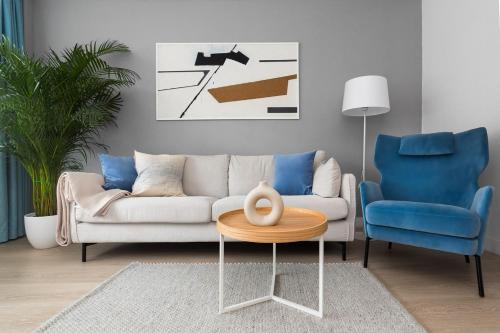 Apartament Bielany 3 min from metro with 5-meals per day diet catering, air conditioning and free parking, Warsaw