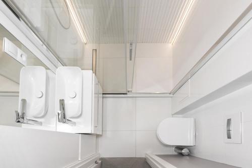 Apartament Bielany 3 min from metro with 5-meals per day diet catering, air conditioning and free parking, Warsaw (photo 9)