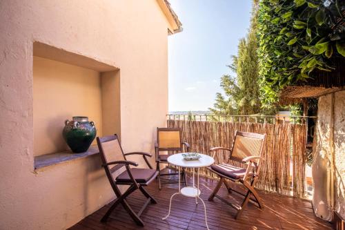  Apartamentos Vino Tinto in Adahuesca