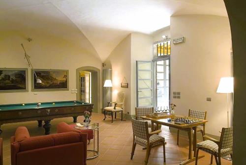 Місця відпочинку та розваги, Exclusive Borgo in Tuscany in Пьян ді Ско