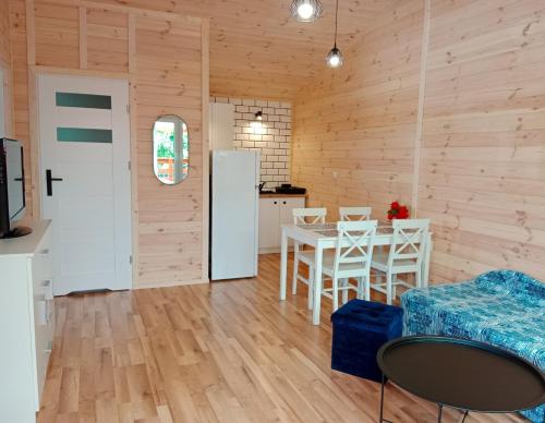 virtuve, Owocowe Wakacje - Domek nad jeziorem in Zelwagi
