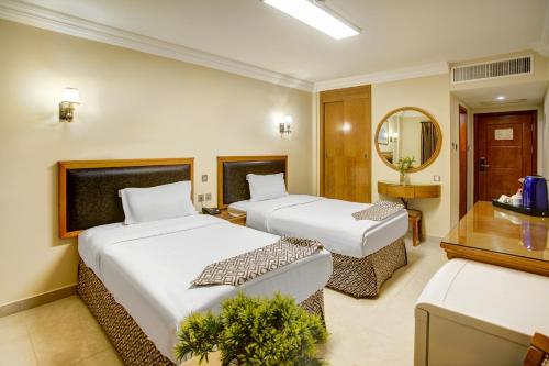 Dweik Hotel LUXURY 3 Room Type - Deluxe Twin Room