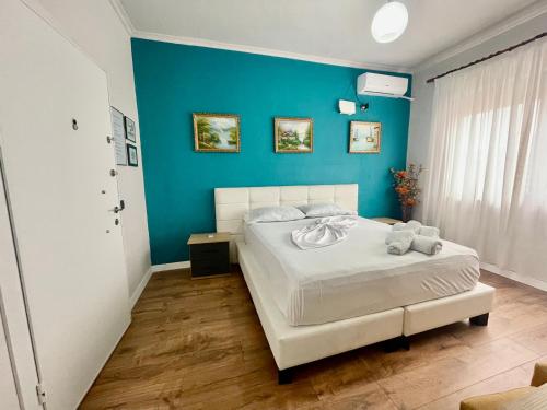Central room private entry and bathroom, Tirana (photo 10)