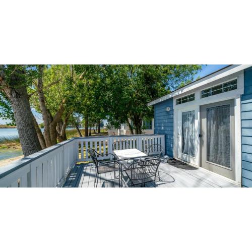 Snug Harbor RV Park & Marina