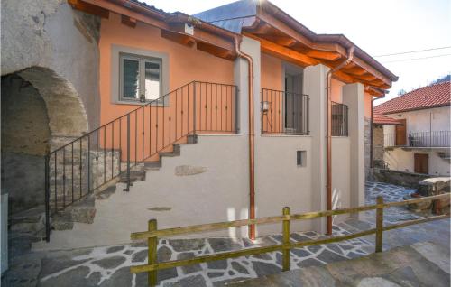 Awesome Home In Albagnano Di Bee With Wifi And 3 Bedrooms