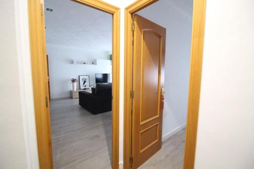 Nice new apartment only 30min to Barcelona center.