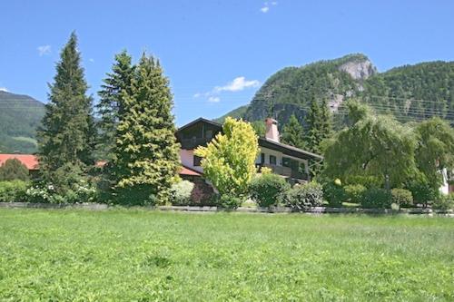 Geräumiges Domizil mit Bergblick