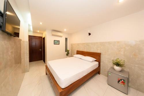 1 queen bed