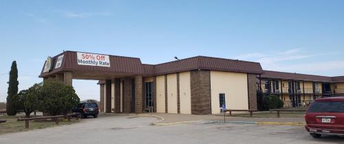 West Texas Inn & Suites Midland - image 10
