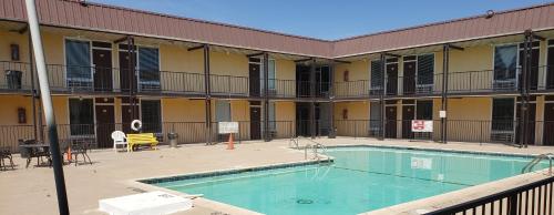 West Texas Inn & Suites Midland