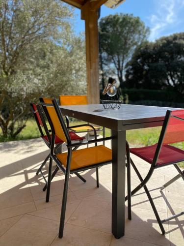 "Les cigales" aux portes de la Provence gîte à louer Saint-Pierre