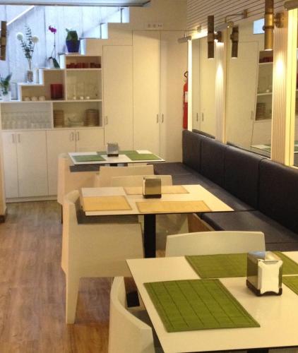 Bar/lounge, Colors in Horta-Guinardó